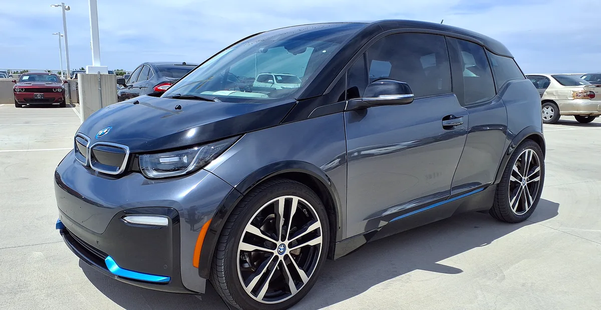 BMW i3 у кузові I01 — електромобіль, який українізуємо на платформі NBT EVO